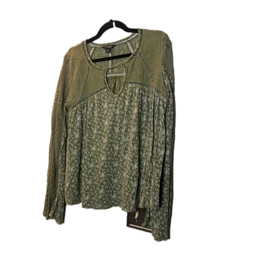 Olive green top by lucky brand size small flowy bell sleeves